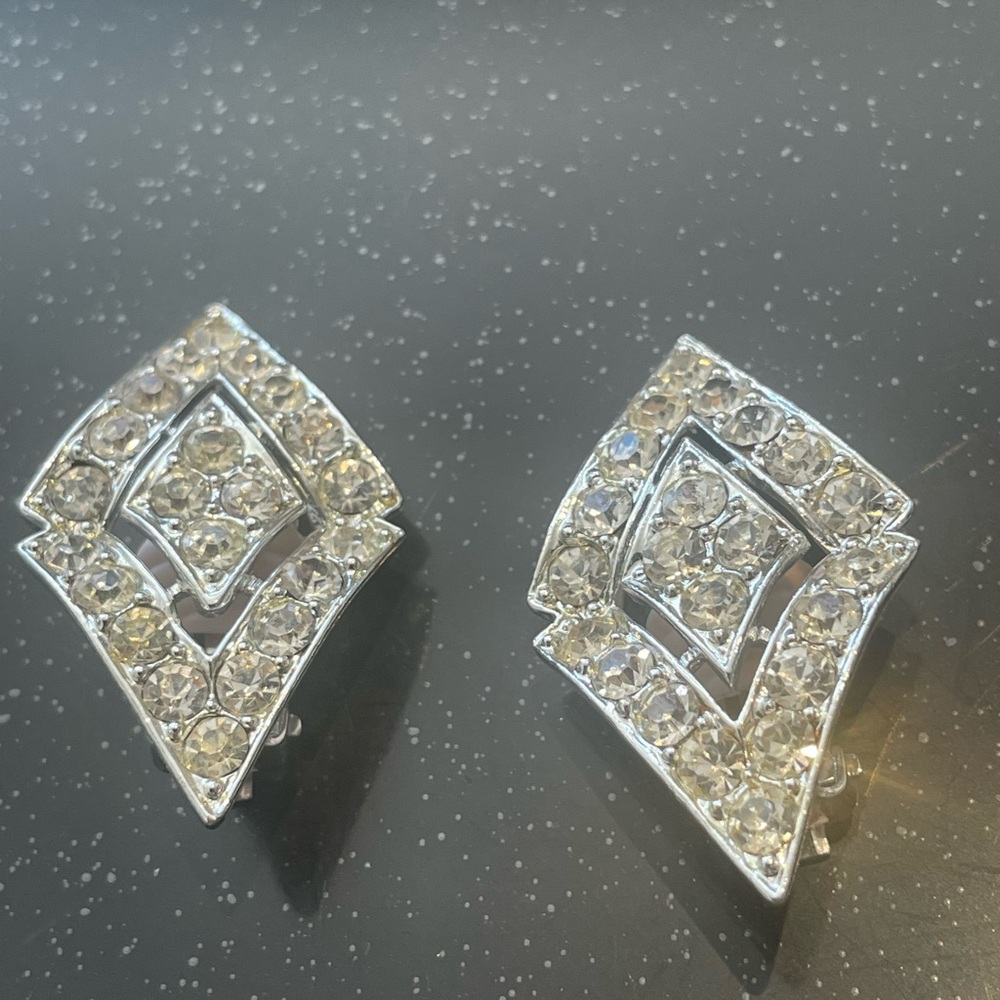 Elegant Silver Crystal Earrings